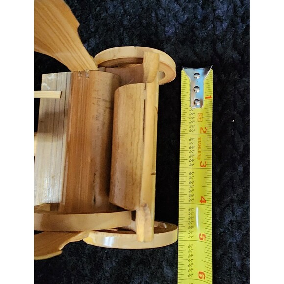 Vintage Bamboo Rickshaw Model | Handcrafted Decorative Tricycle Cart Collectible - Picture 5 of 7